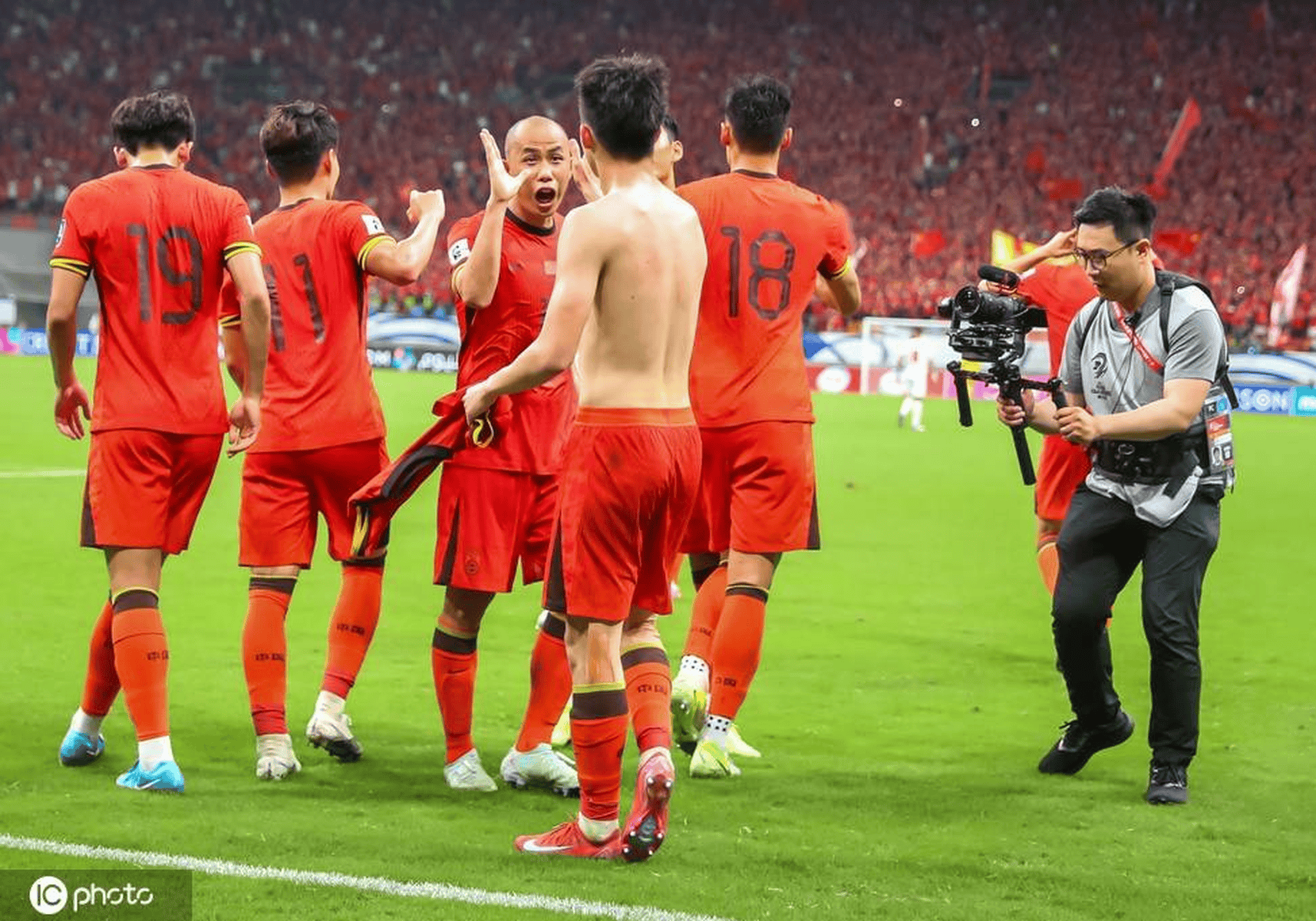 国家队下跌二位的国家