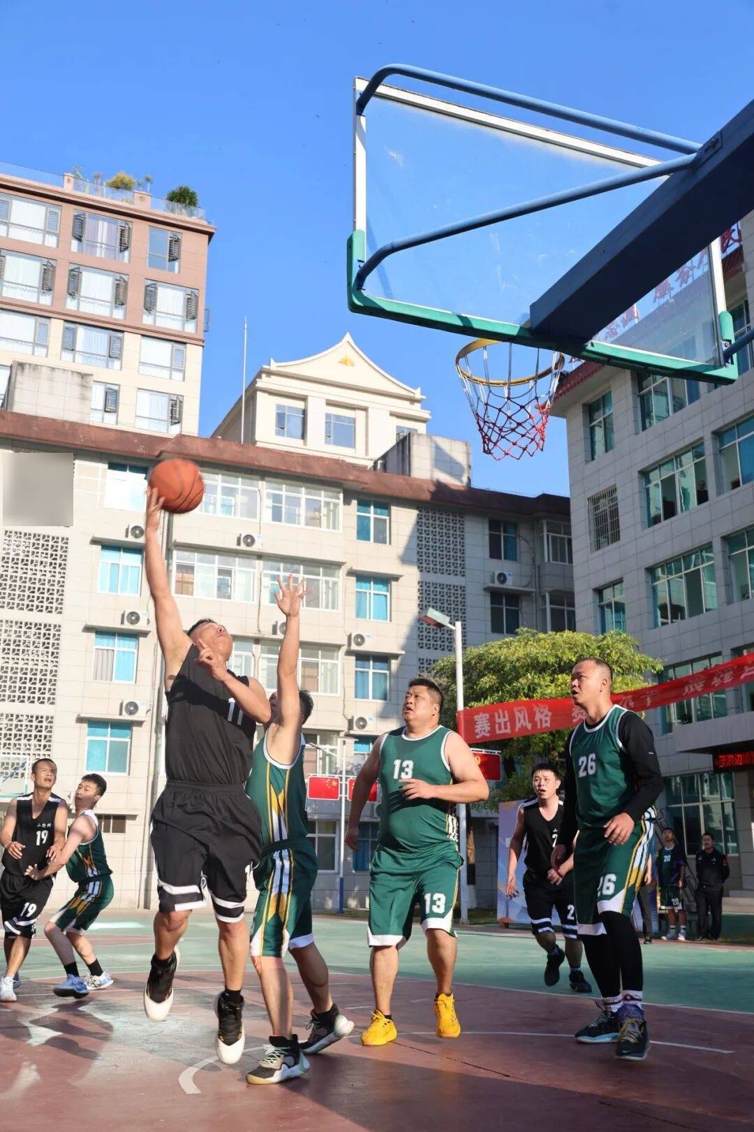 篮球比赛战术方案