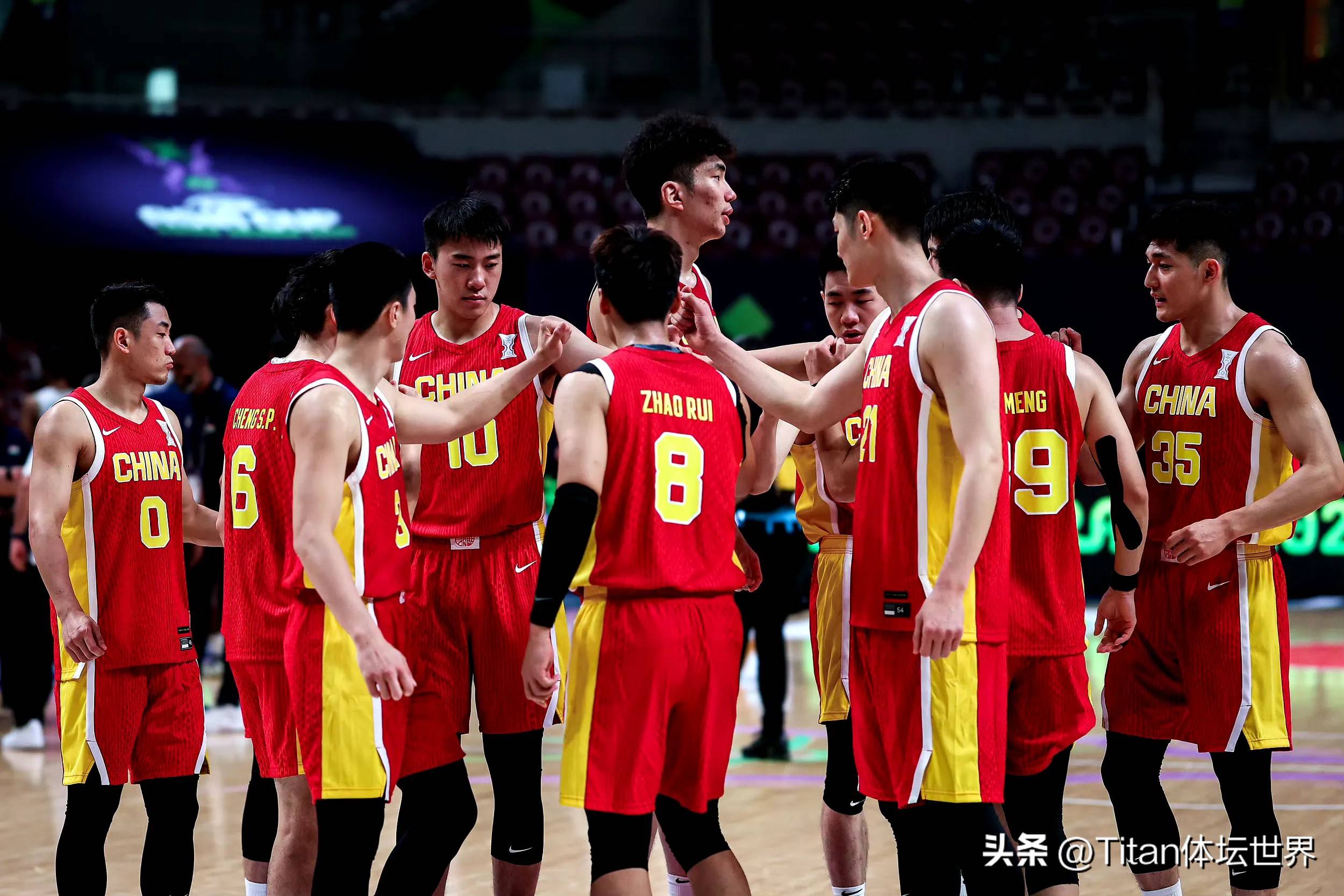 比赛正在火热进行中