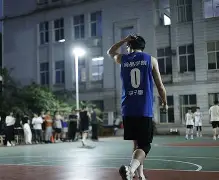 开元棋牌-热血在赛场上沸腾是什么歌